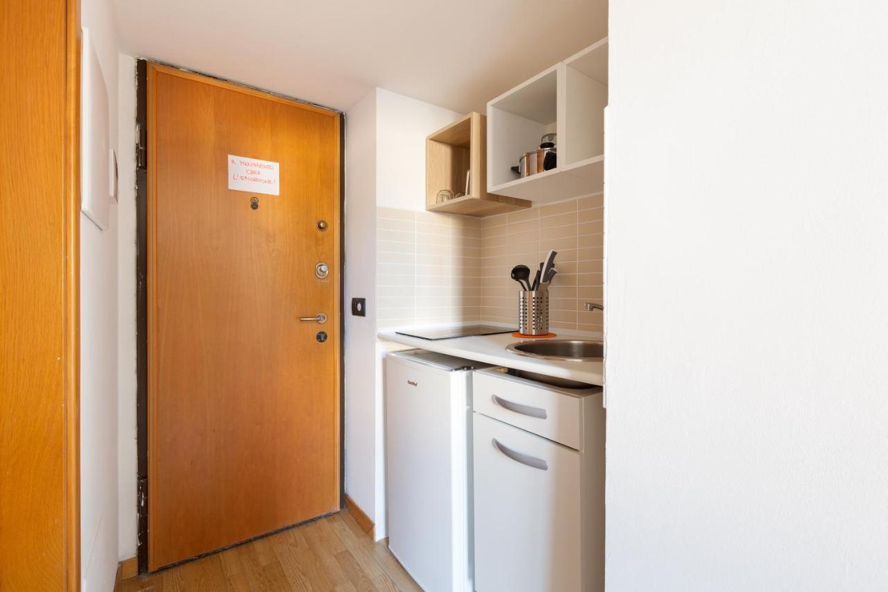 דירות Central Studio Apts Milano-Corso Magenta מראה חיצוני תמונה