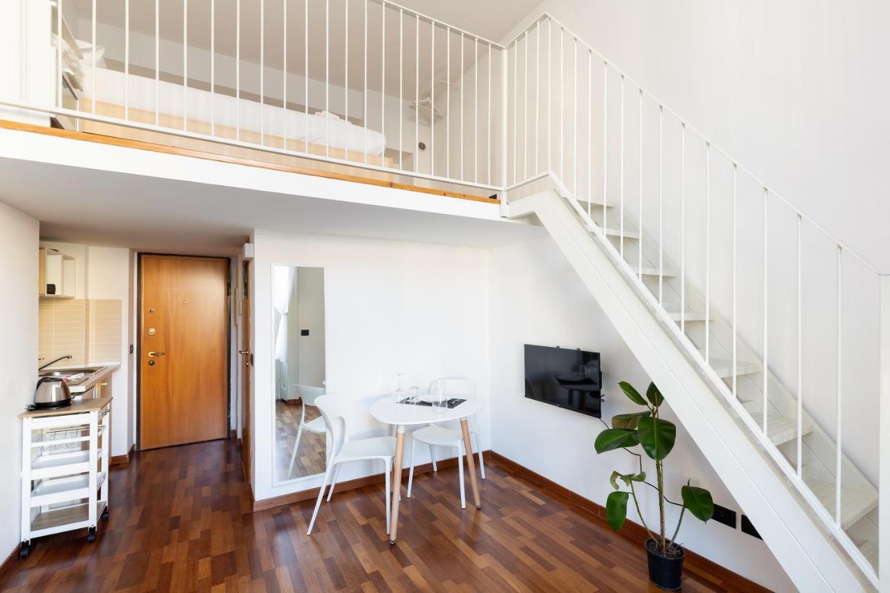 דירות Central Studio Apts Milano-Corso Magenta מראה חיצוני תמונה