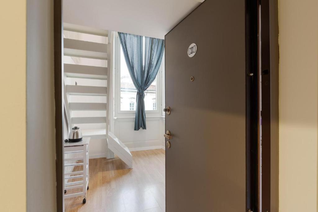 דירות Central Studio Apts Milano-Corso Magenta מראה חיצוני תמונה